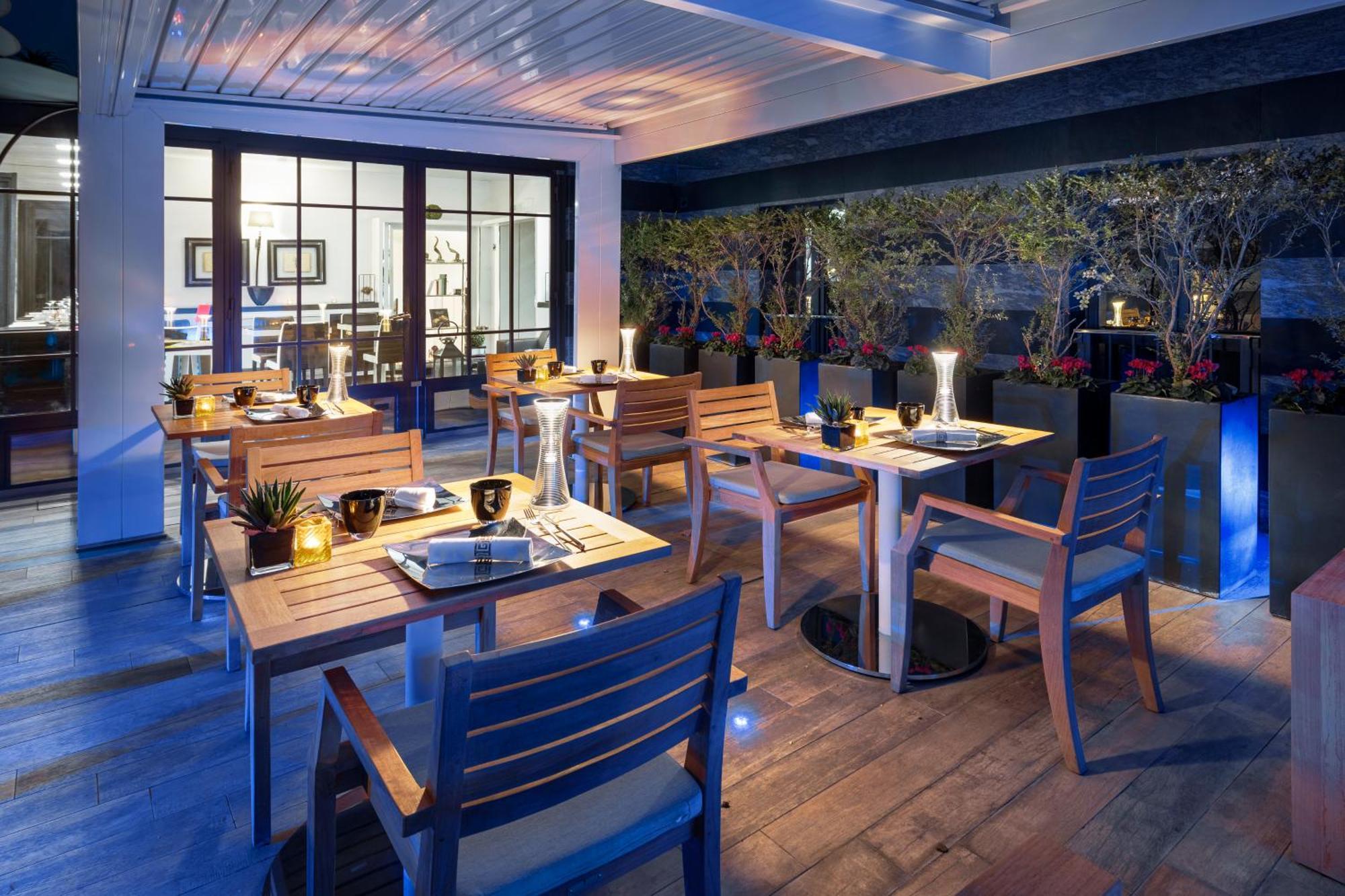 LHP Hotel River&SPA Florenz Exterior foto The Deck