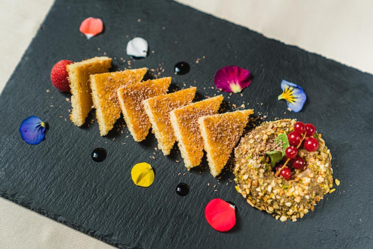LHP Hotel River&SPA Florenz Exterior foto A dessert